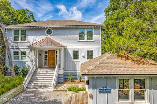 212 Stede Bonnet Wynd, Bald Head Island, NC, 28461-5004 | Card Image