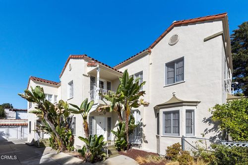 2011 N Beachwood Dr, Los Angeles, CA, 90068-1968 | Card Image