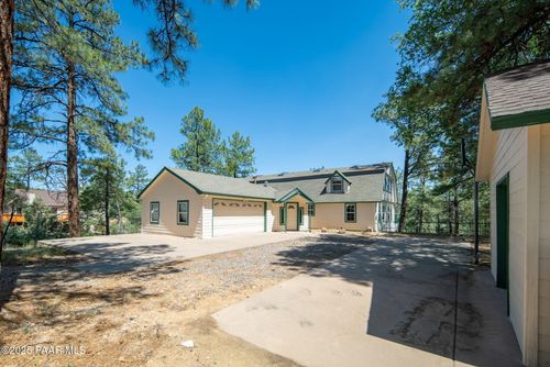847 W Clubhouse Dr, Prescott, AZ, 86303-5237 | Card Image
