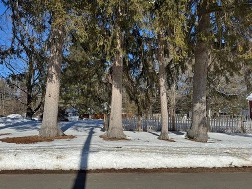 8 Adams Ave, Rochester, NH, 03867-2803 | Card Image