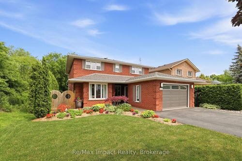 293 Blue Heron Dr, Oshawa, ON, L1G6X7 | Card Image