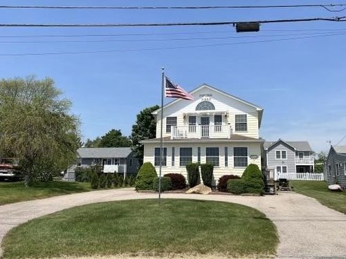 36 Sherman Rd, South Kingstown, RI, 02879-6020 | Card Image