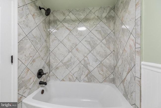 APT-12C - 2255 Castle Rock Sq, Condo with 3 bedrooms, 2 bathrooms and null parking in RESTON VA | Image 14