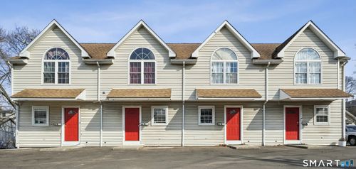 6 Lawn Ave, Stamford, CT, 06902-4153 | Card Image