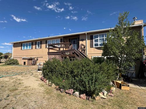 1002 Mineral Dr, Hanna, WY, 82327-5072 | Card Image