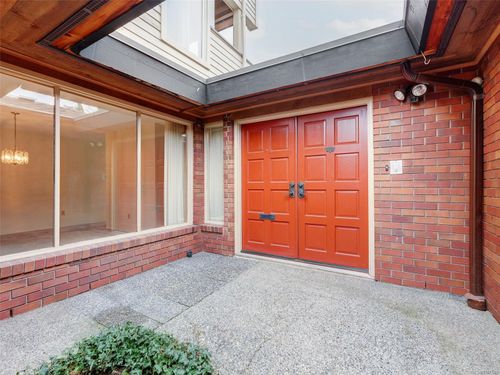 159-2345 Cedar Hill Cross Rd, Victoria, BC, V8P5M8 | Card Image