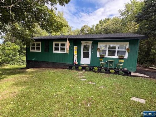7 Fox Hill Drive, Franklin, NJ, 07416 | Card Image