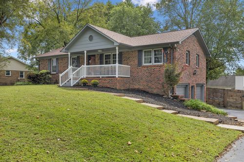 108 Walnut Dr, Columbia, TN, 38401-6152 | Card Image