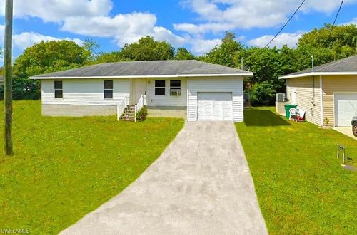 2715 Lee St, Punta Gorda, FL, 33950-6922 | Card Image