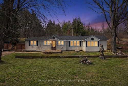 127 Monck Rd, Sebright, ON, L0K1W0 | Card Image