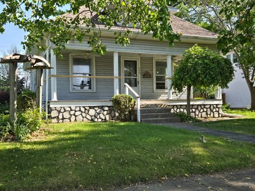 220 W Indiana Ave, Sullivan, IN, 47882-1115 | Card Image