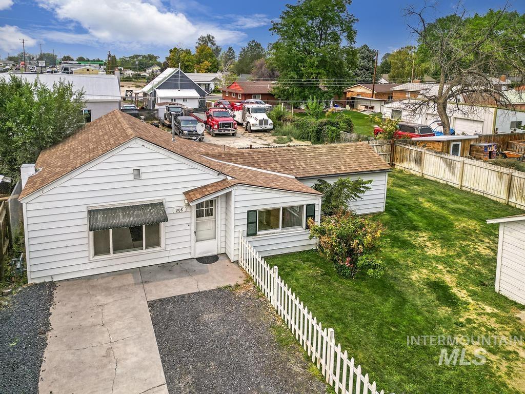 Yakima Ave, Filer, ID 83328