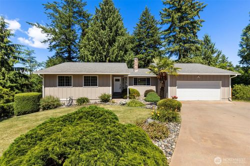 960 Ne Melanie Ct, Bremerton, WA, 98311-3020 | Card Image