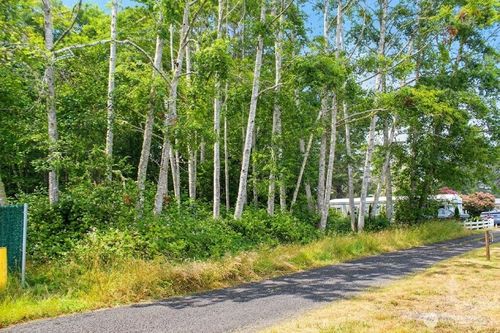 10516 Pacific Way, Long Beach, WA, 98631 | Card Image