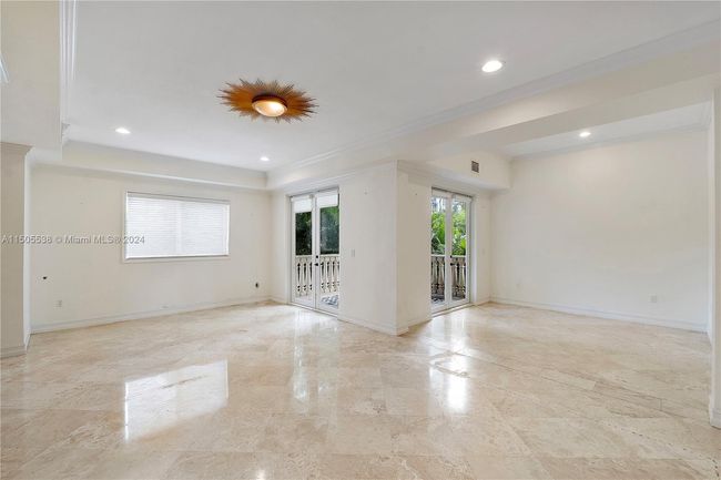 3545 E Fairview St, House other with 5 bedrooms, 6 bathrooms and null parking in Miami FL | Image 10