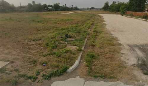 1201 W Hall Acres Rd, Pharr, TX, 78577-9574 | Card Image