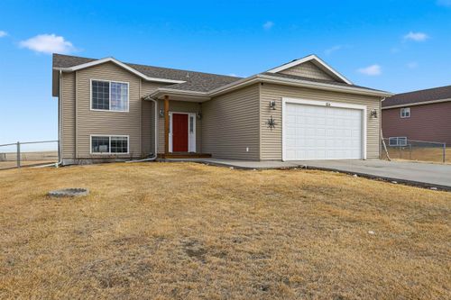 524 Freude Ln, Box Elder, SD, 57719-7005 | Card Image