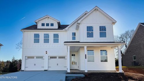 471 Ivey Farms Rd, Farragut, TN, 37934-2304 | Card Image