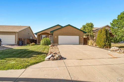 3311 W 18th St, Pueblo, CO, 81003-3868 | Card Image