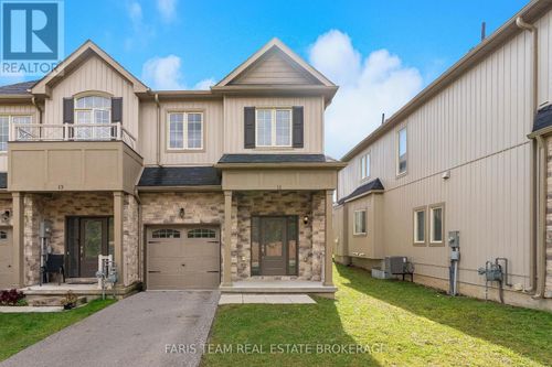 11 Churchlea Mews, Orillia, ON, L3V8K9 | Card Image