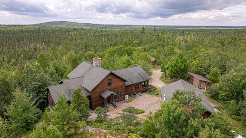 3062 Snowbank Rd, Ely, MN, 55731-8469 | Card Image