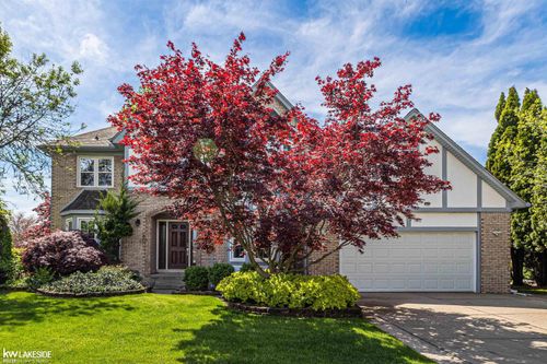 46349 Coachwood Dr, Shelby Township, MI, 48315-5638 | Card Image