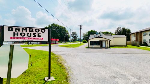 100 Martha Dr, Marionville, MO, 65705-9394 | Card Image