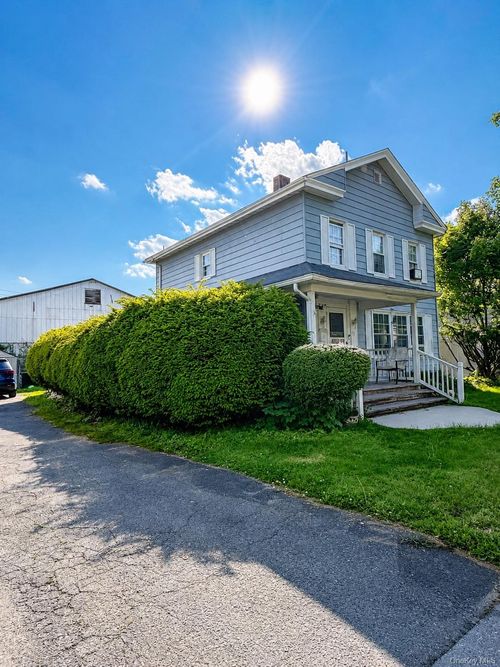 75 Ball St, Port Jervis, NY, 12771-2524 | Card Image