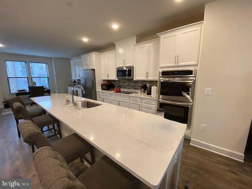 9875 Buchanan Loop, MANASSAS, VA, 20110-7845 | Card Image