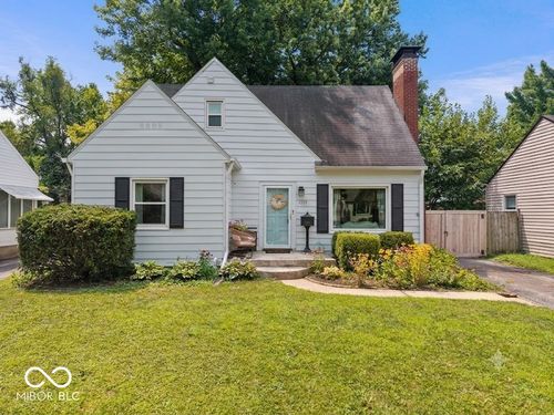 2515 E 58th St, Indianapolis, IN, 46220-5803 | Card Image