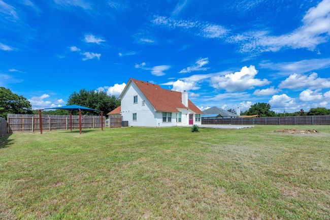 131 Martin Crossing Dr, House other with 3 bedrooms, 3 bathrooms and null parking in Cedar Creek TX | Image 23