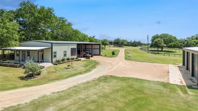 658 Fordtran Rd, Home with 6 bedrooms, 11 bathrooms and 6 parking in New Ulm TX | Image 39