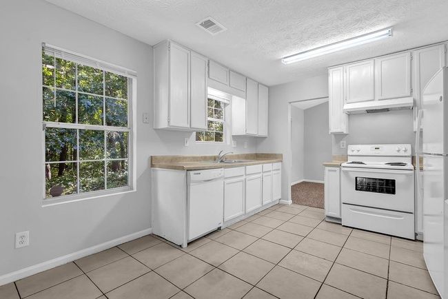 6541 Lazy Creek Ct, House other with 3 bedrooms, 3 bathrooms and null parking in Lithonia GA | Image 29