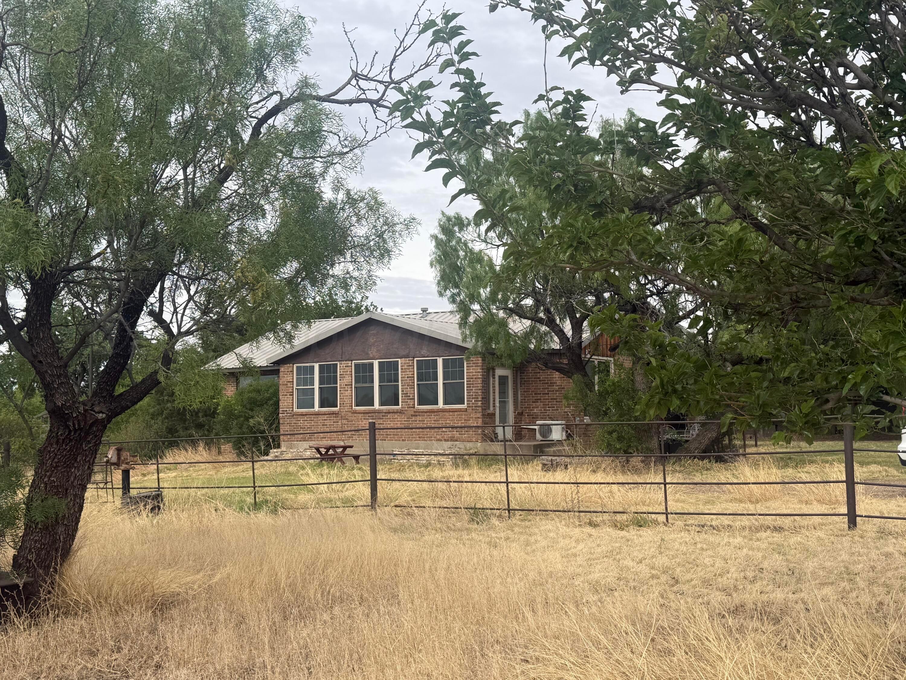 Residential in Borger 5