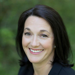 Maria Phares