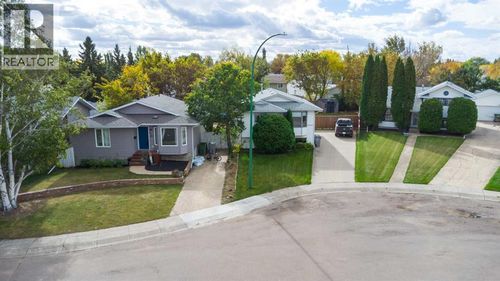 4505 30a Close, Lloydminster, SK, S9V1X3 | Card Image