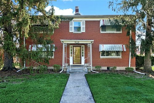 2110 Far Hills Ave, Oakwood, OH, 45419-2541 | Card Image