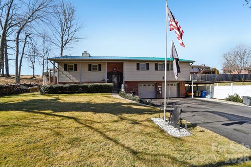 36 Kimberly Drive, Canton, NC, 28716 | Card Image