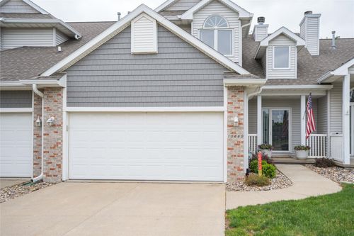 10660 Sharon Circle, Urbandale, IA, 50322 | Card Image