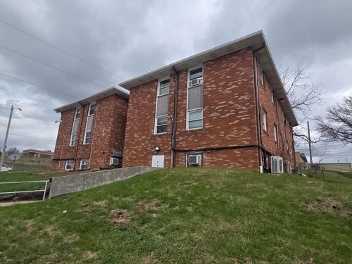 3567 Kimberly Downs Rd, Davenport, IA, 52807-1720 | Card Image