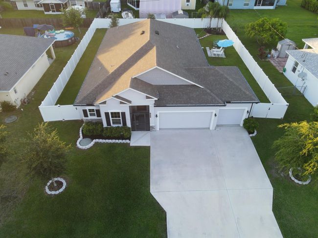 2761 Sw Palace Ave, House other with 3 bedrooms, 2 bathrooms and null parking in Port St. Lucie FL | Image 39