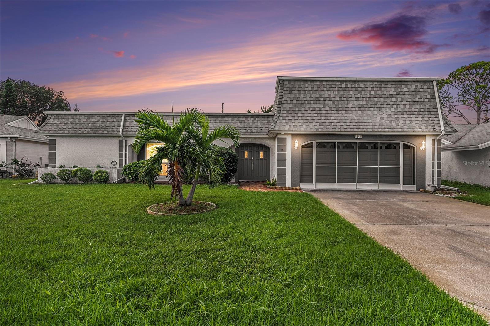 Margate Dr, Holiday, FL 34691