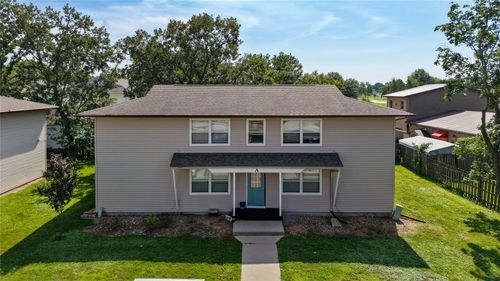 450 N Dubuque St, North Liberty, IA, 52317-9697 | Card Image