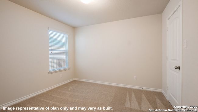 192 Squacco Heron, House other with 4 bedrooms, 2 bathrooms and null parking in San Antonio TX | Image 4