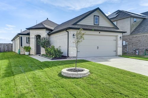 626 Urban Way, Rosharon, TX, 77583-4225 | Card Image