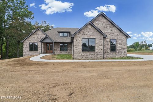 833 Keating Loop, Crossville, TN, 38555-7017 | Card Image