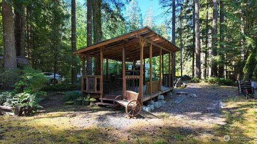 28 Schinn Canyon Cir, Deming, WA, 98244 | Card Image