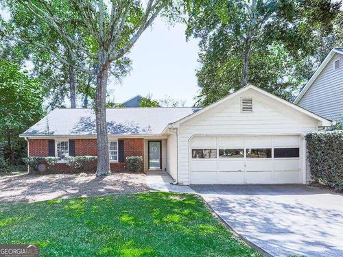 650 Radford Cir, Woodstock, GA, 30188-5538 | Card Image