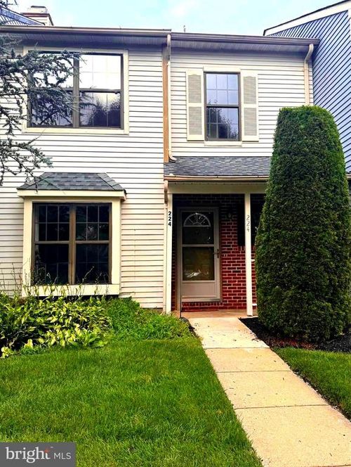 224 Crown Prince Dr, MARLTON, NJ, 08053-1423 | Card Image