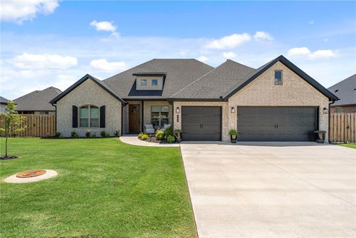 865 Budrio Ave, Tontitown, AR, 72762-4587 | Card Image